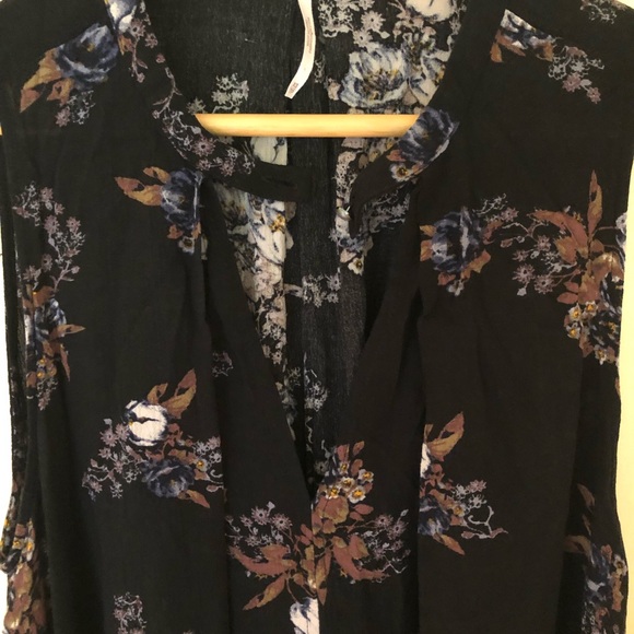 Free People xs black floral dress w/pockets - Picture 4 of 12